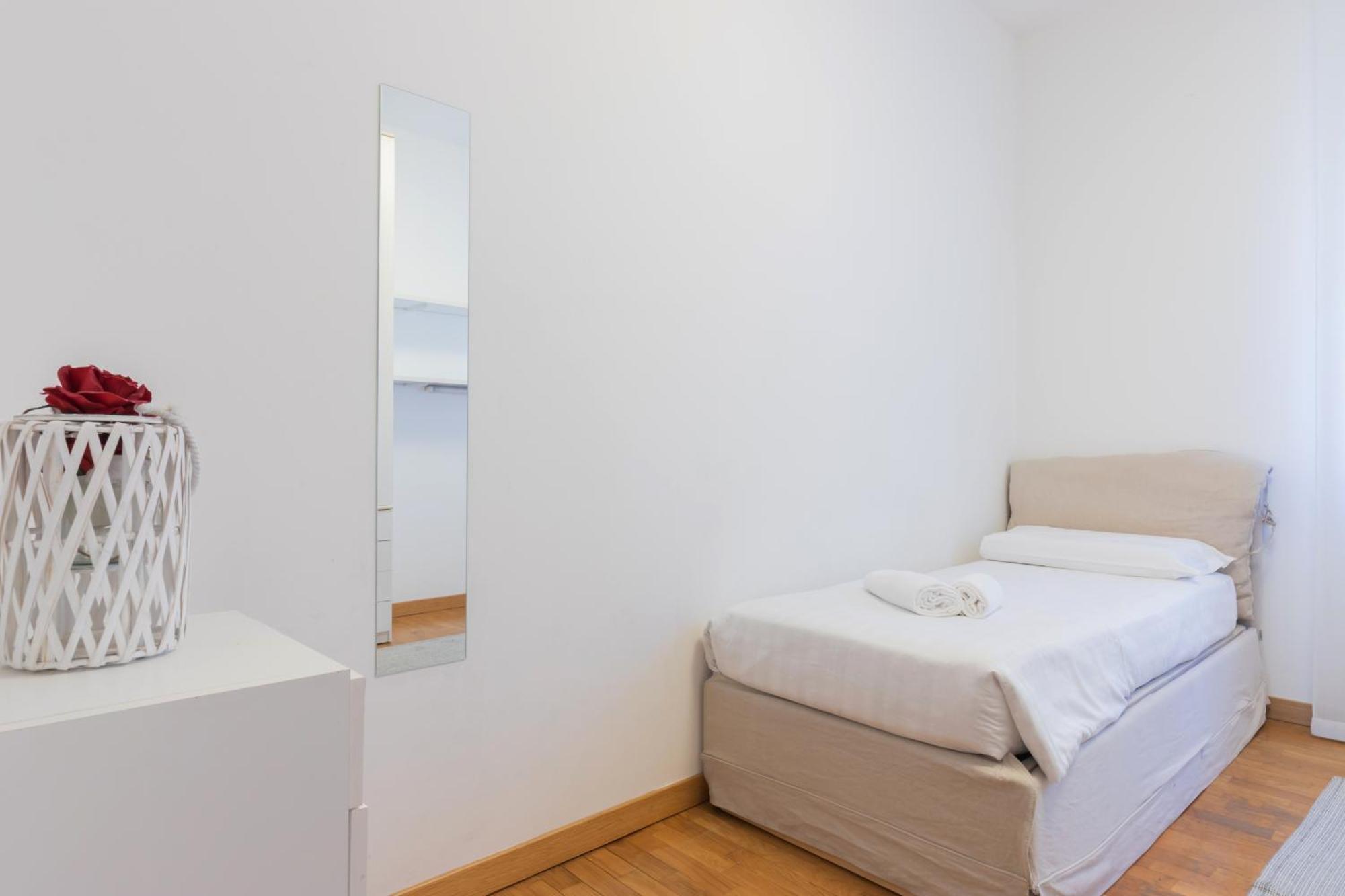 Joivy Apartments By The Lake Como Exterior photo